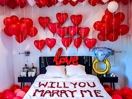 Heiratsantrag Classic – Rosenherz, Kerzen & MARRY ME Ballons